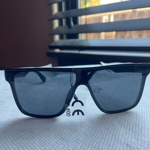 Stylish Black Sunglasses